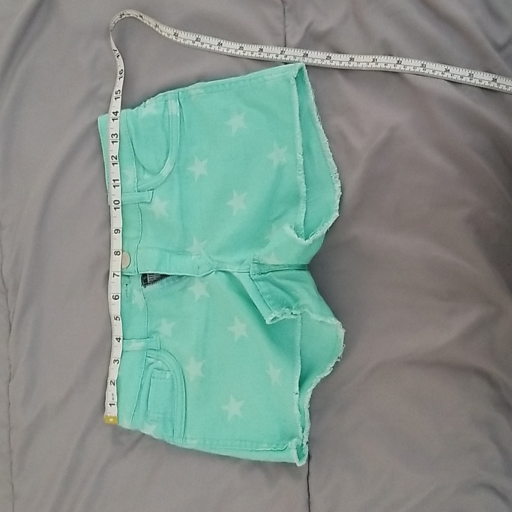 Colored denim shorts flip side